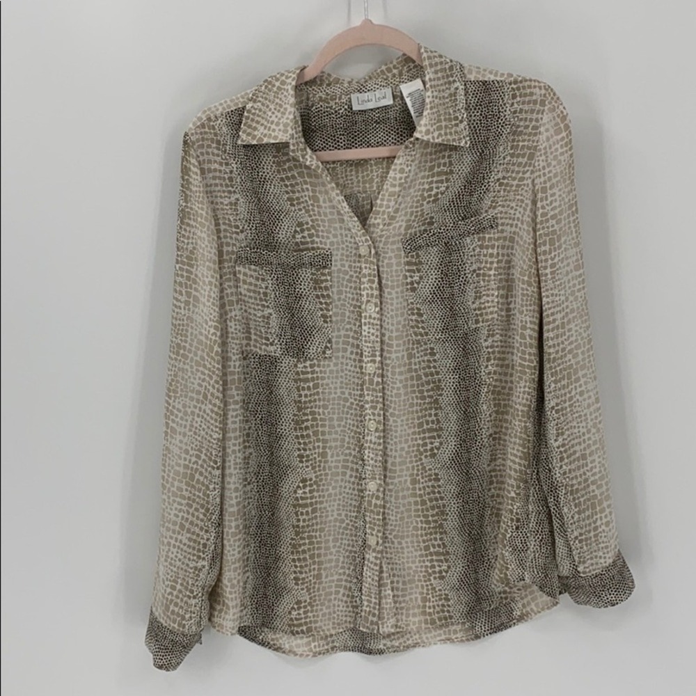 Linda Leal Snakeskin Button Down Blouse Womens Size S Tan Brown Animal Print - Picture 2 of 6